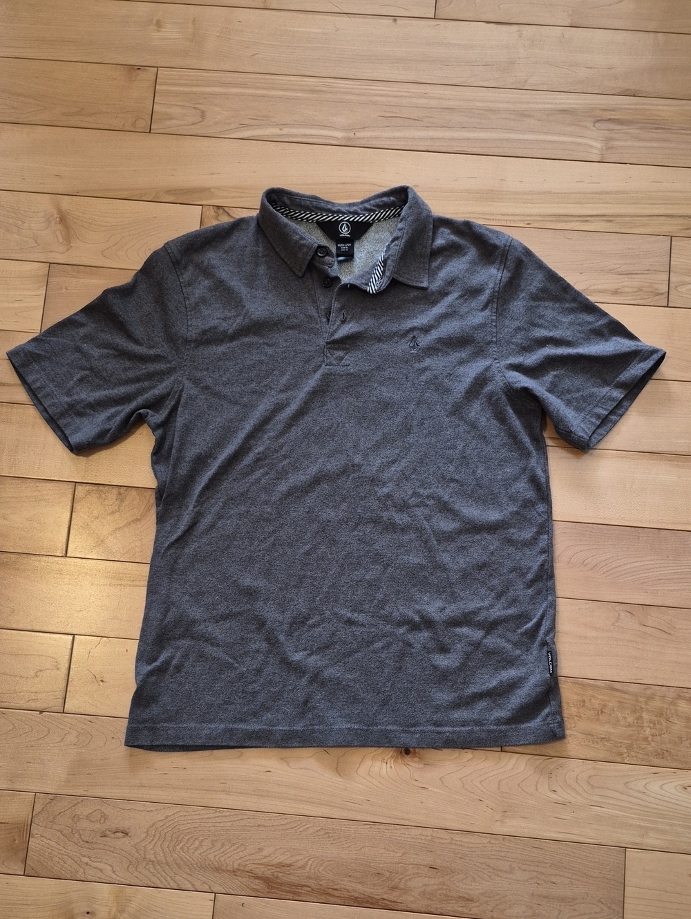 Boys Size 12 Volcom Gray Polo Shirt